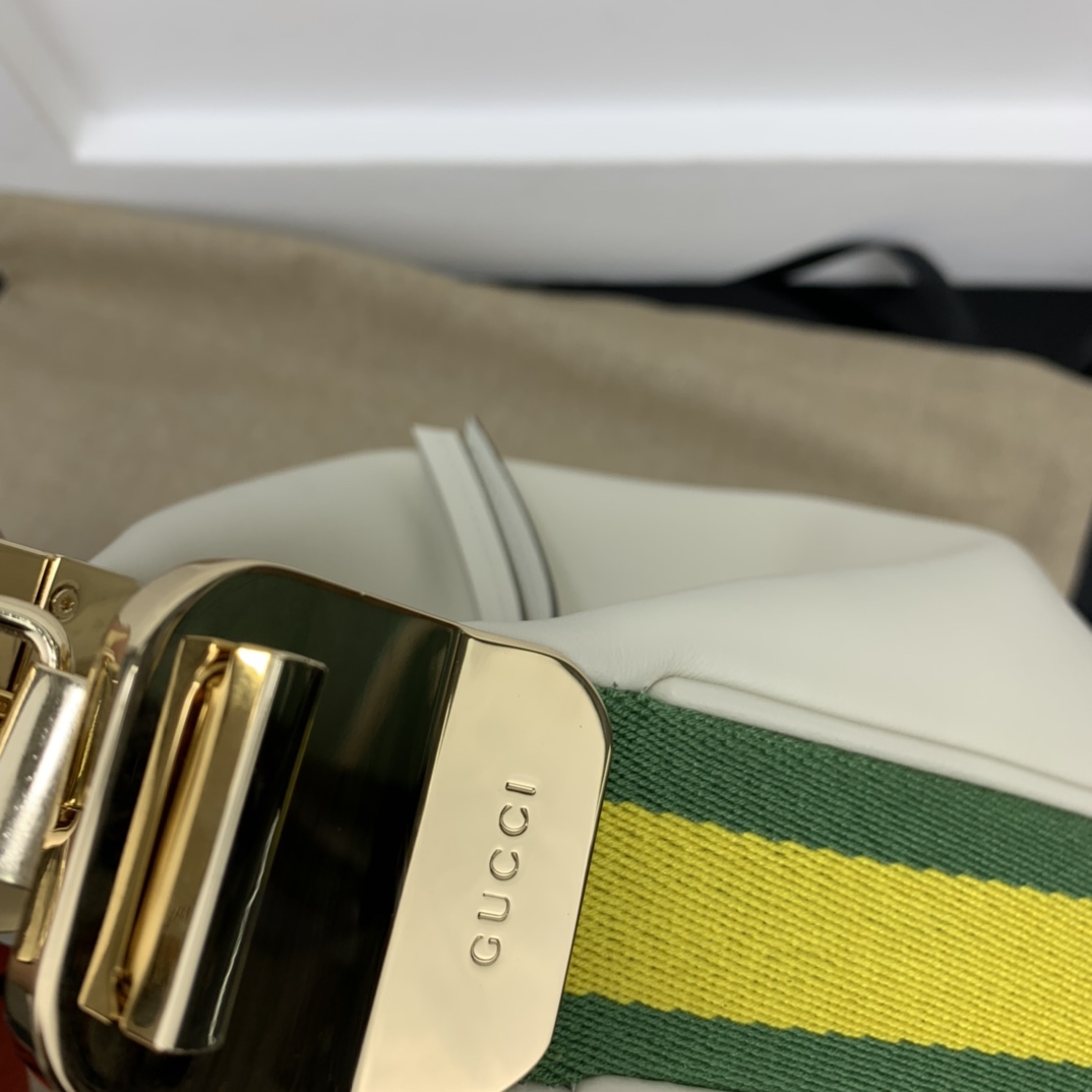 Gucci Hobo Bags